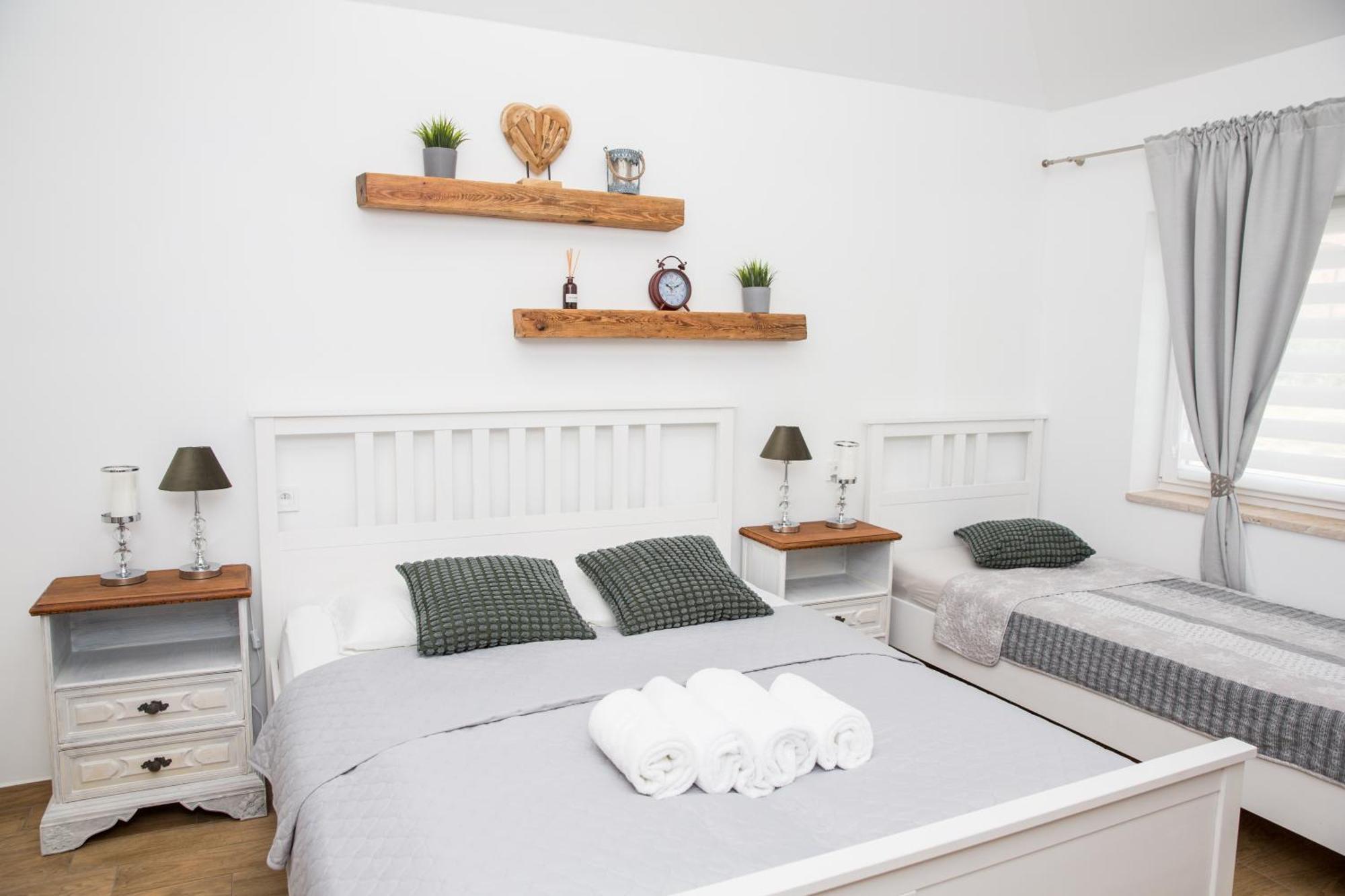 Apartmany Ellie Znojmo Exterior photo