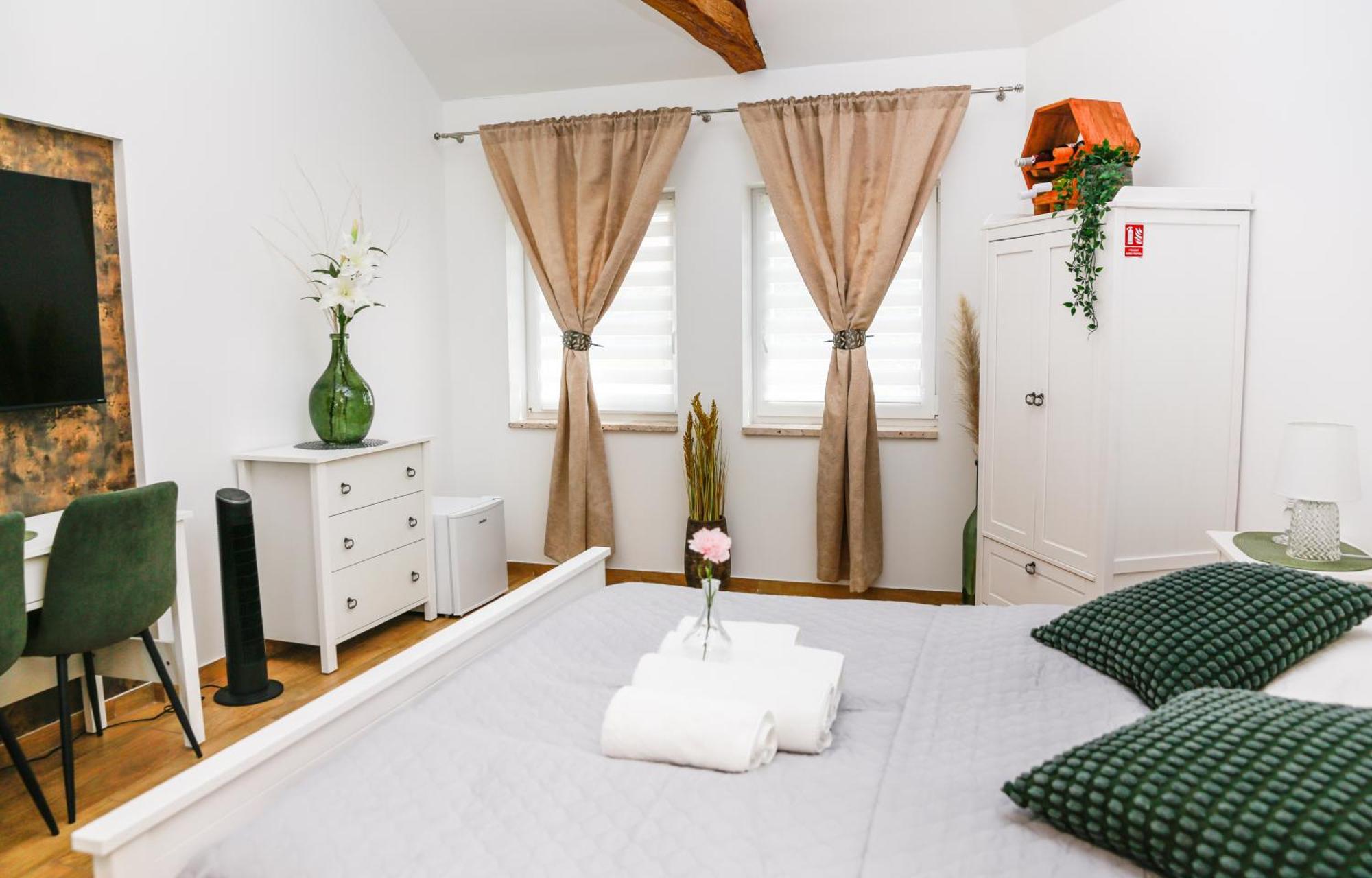 Apartmany Ellie Znojmo Exterior photo